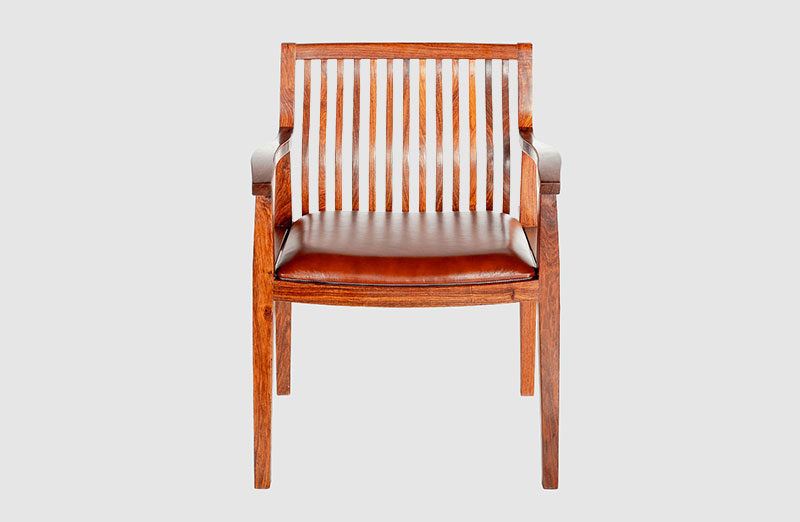 西塞山中式实木大方椅家具效果图